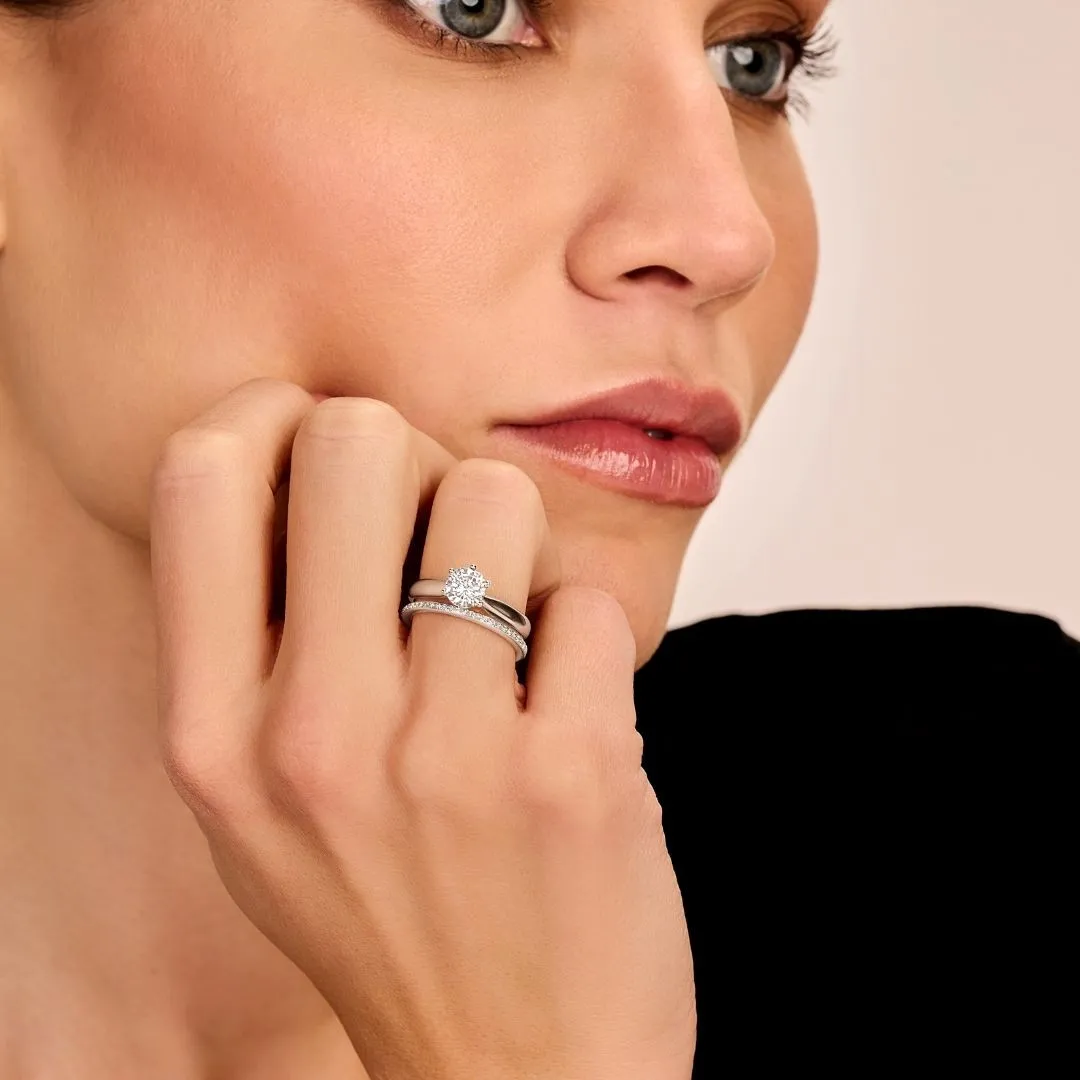 0.70 quilates anillo solitario diamante en oro rojo 