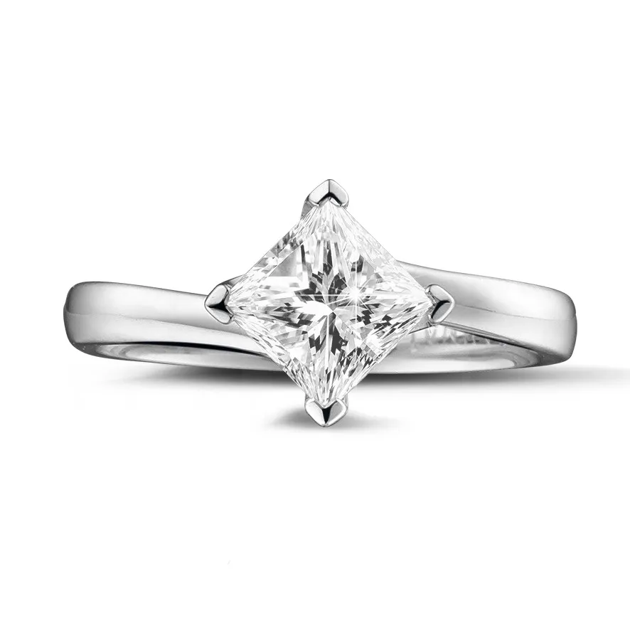 1.20 quilates anillo solitario en oro blanco con diamante talla princesa 