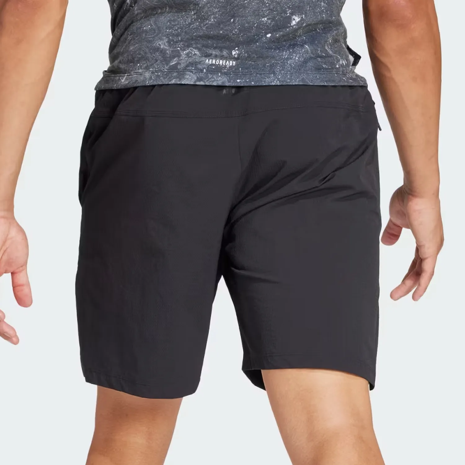 adidas D4T adistrong 5in Shorts
