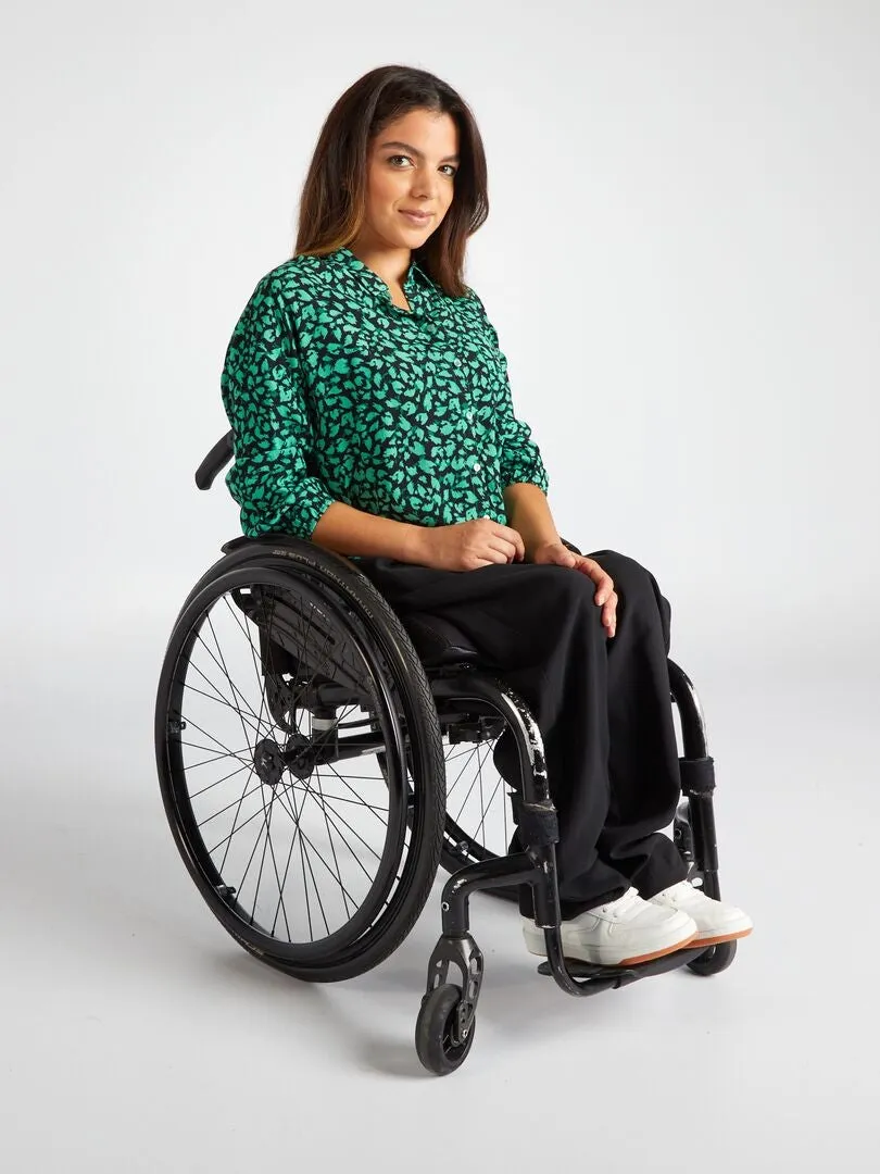 BLUSA DE LEOPARDO CON BOTONES IMANTADOS  SO EASY  VERDE