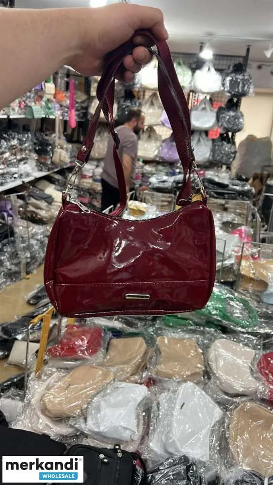 Bolsos de moda femenina de Turquía para el mercado mayorista a súper precios.