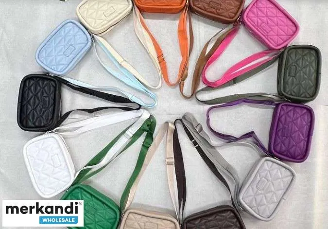 Bolsos de mujer de Turquía para venta al por mayor a precios especiales.