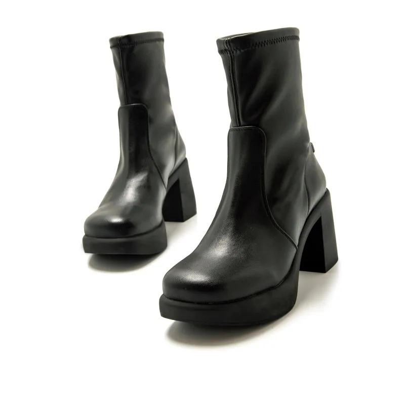 Botines Casual de Mujer MTNG ELIANA Negro 57533