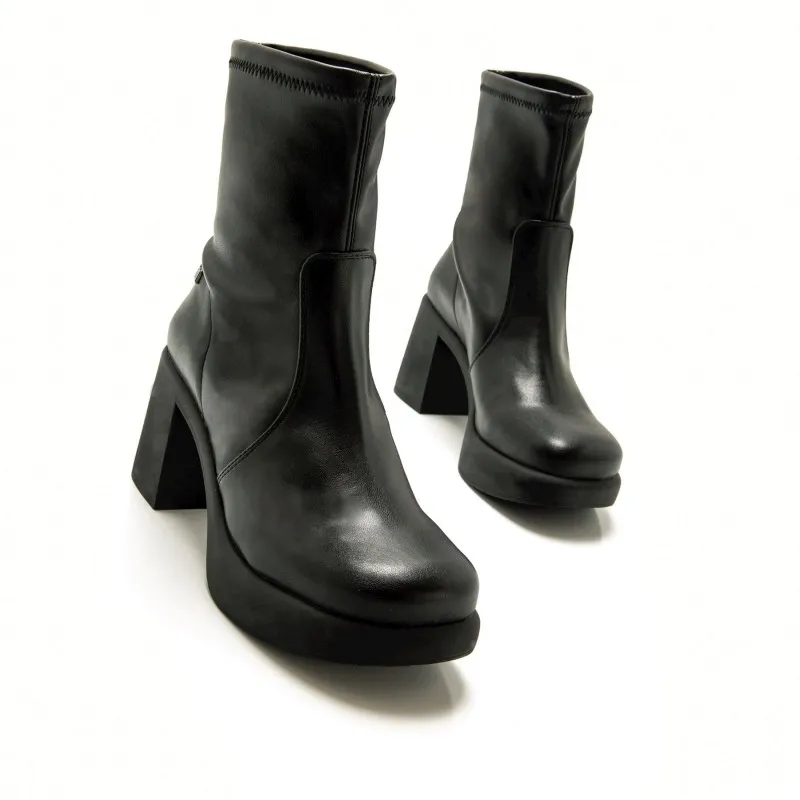 Botines Casual de Mujer MTNG ELIANA Negro 57533