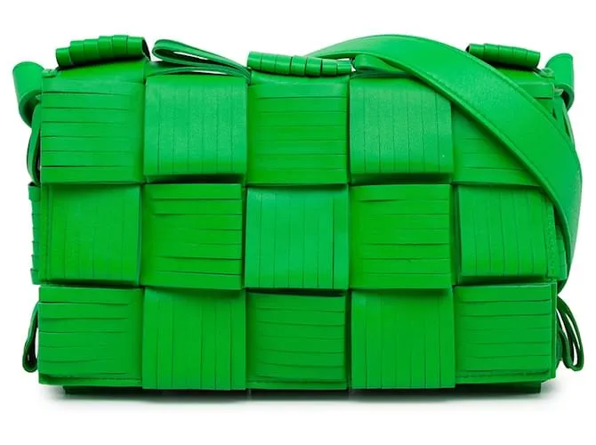 Bottega Veneta Bandolera de napa verde Intrecciato con flecos 