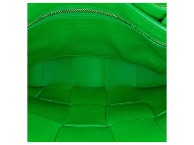 Bottega Veneta Bandolera de napa verde Intrecciato con flecos 