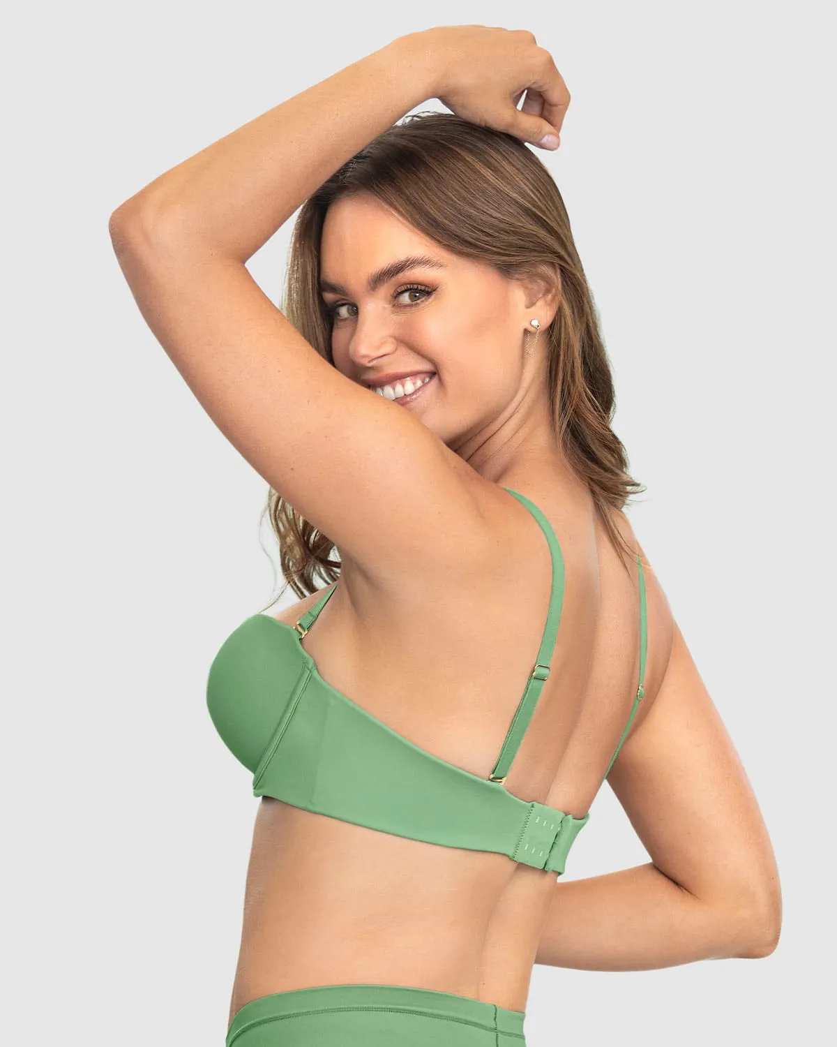 Brasier strapless Magic Up de doble realce que aumenta dos tallas de copa