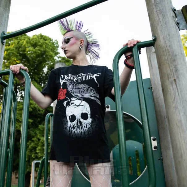 BULLET FOR MY VALENTINE CAMISETA OFICIAL CON ESTAMPADO RAVEN  NEGRO