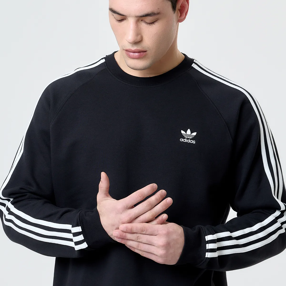 Buzo adidas 3 Tiras Crew Hombre