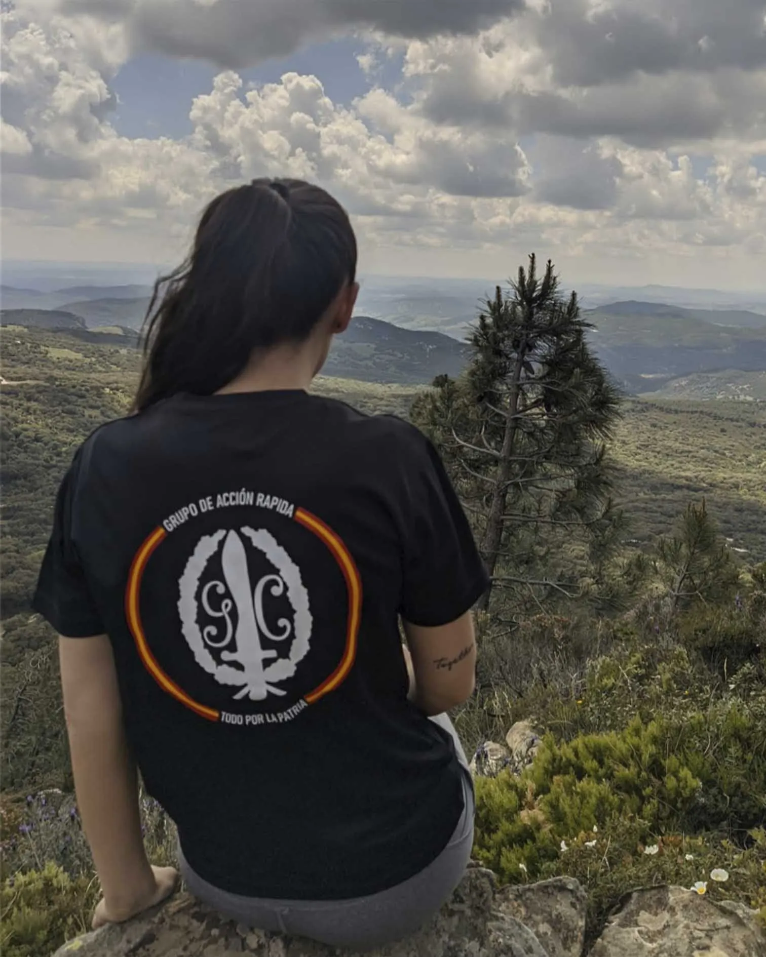 Camiseta del GAR