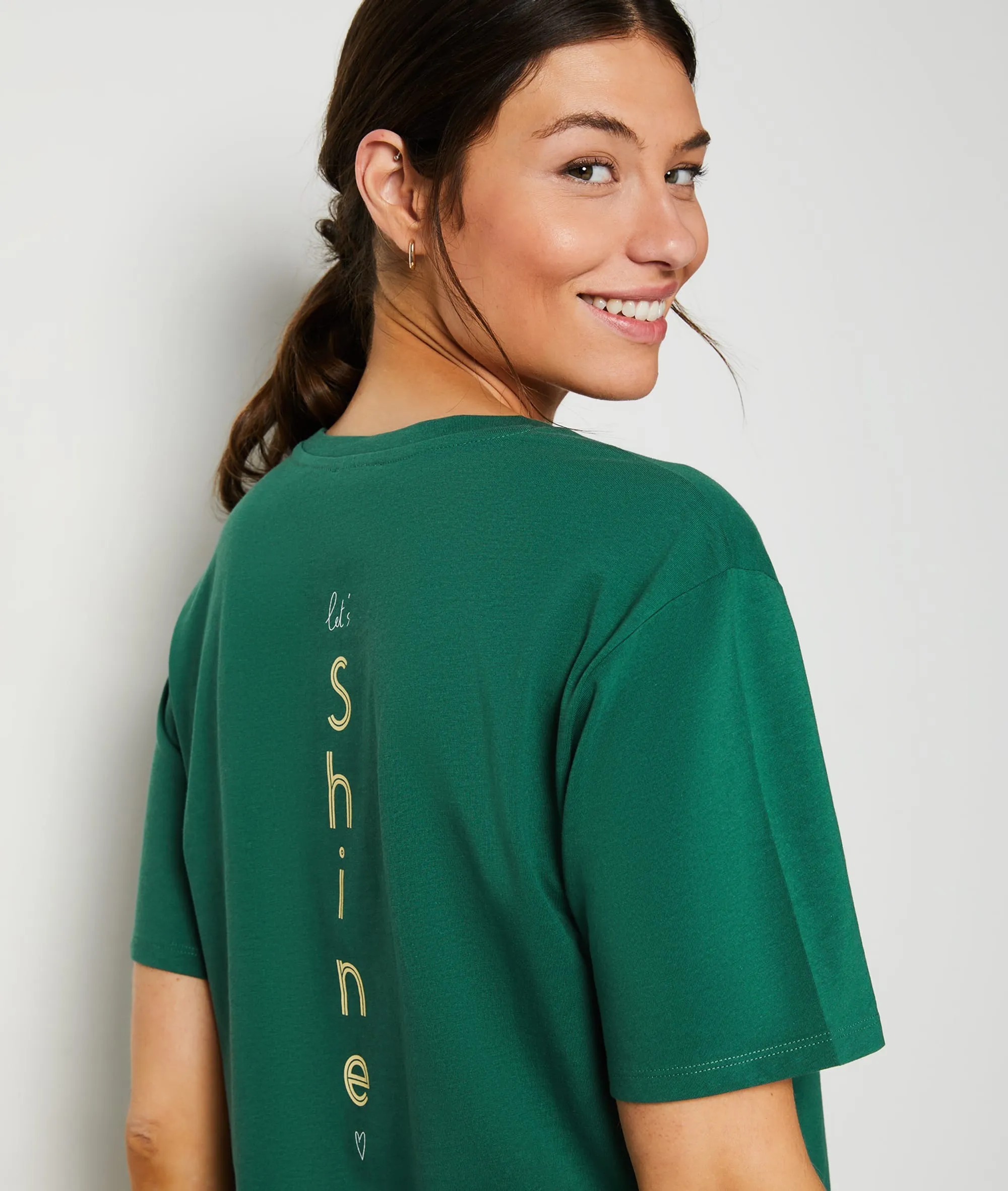 CAMISETA MANGA CORTA CON MENSAJE CAROLLE VERT SAPIN  ETAM