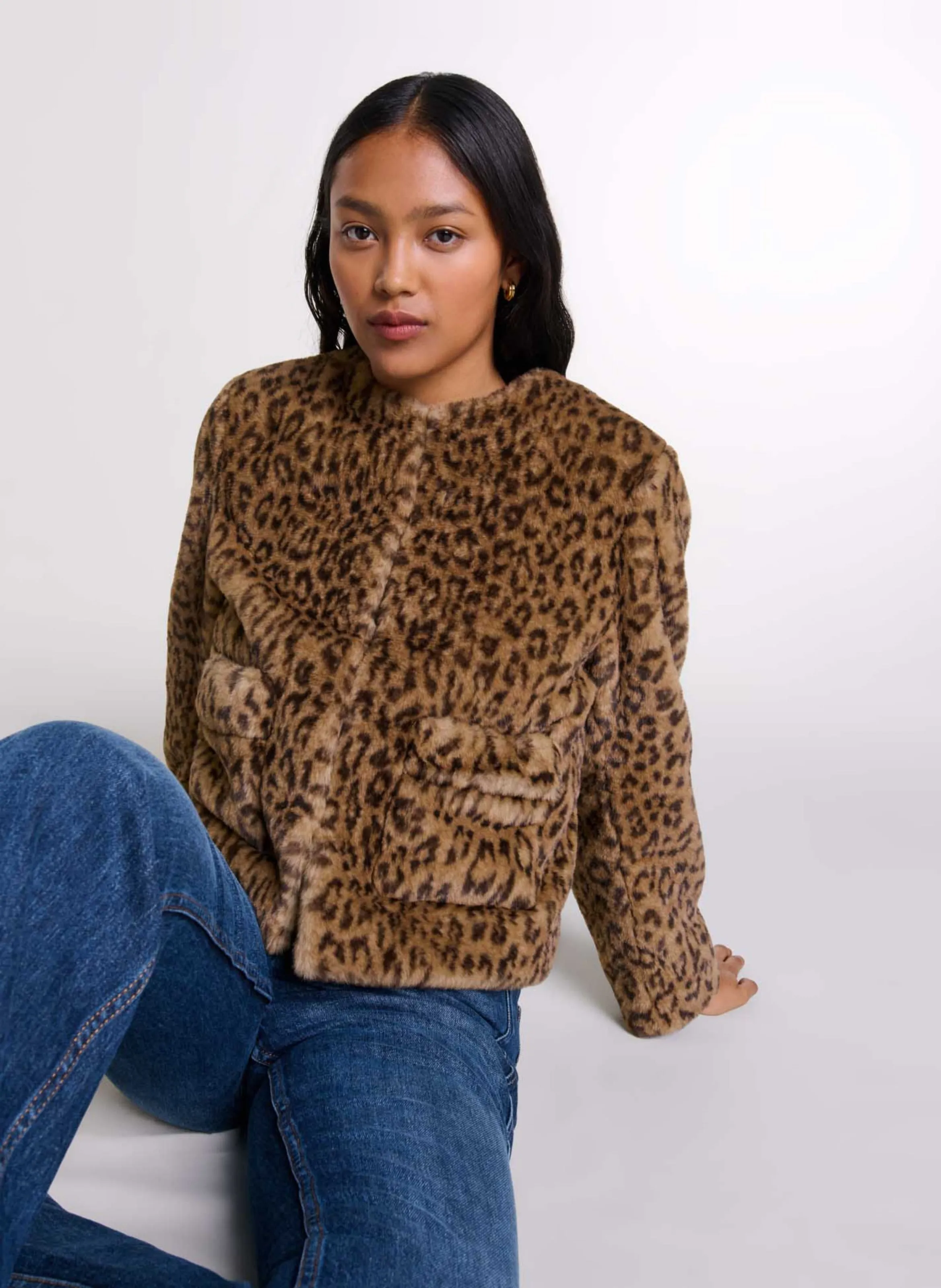 Chaqueta corta de efecto piel de leopardo en multicolor