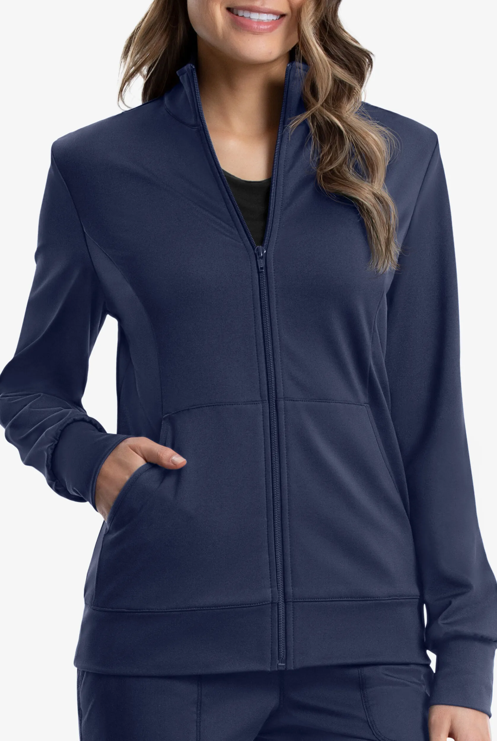 Chaqueta médica Cherokee Workwear Revolution con vellón y 3 bolsillos para mujer