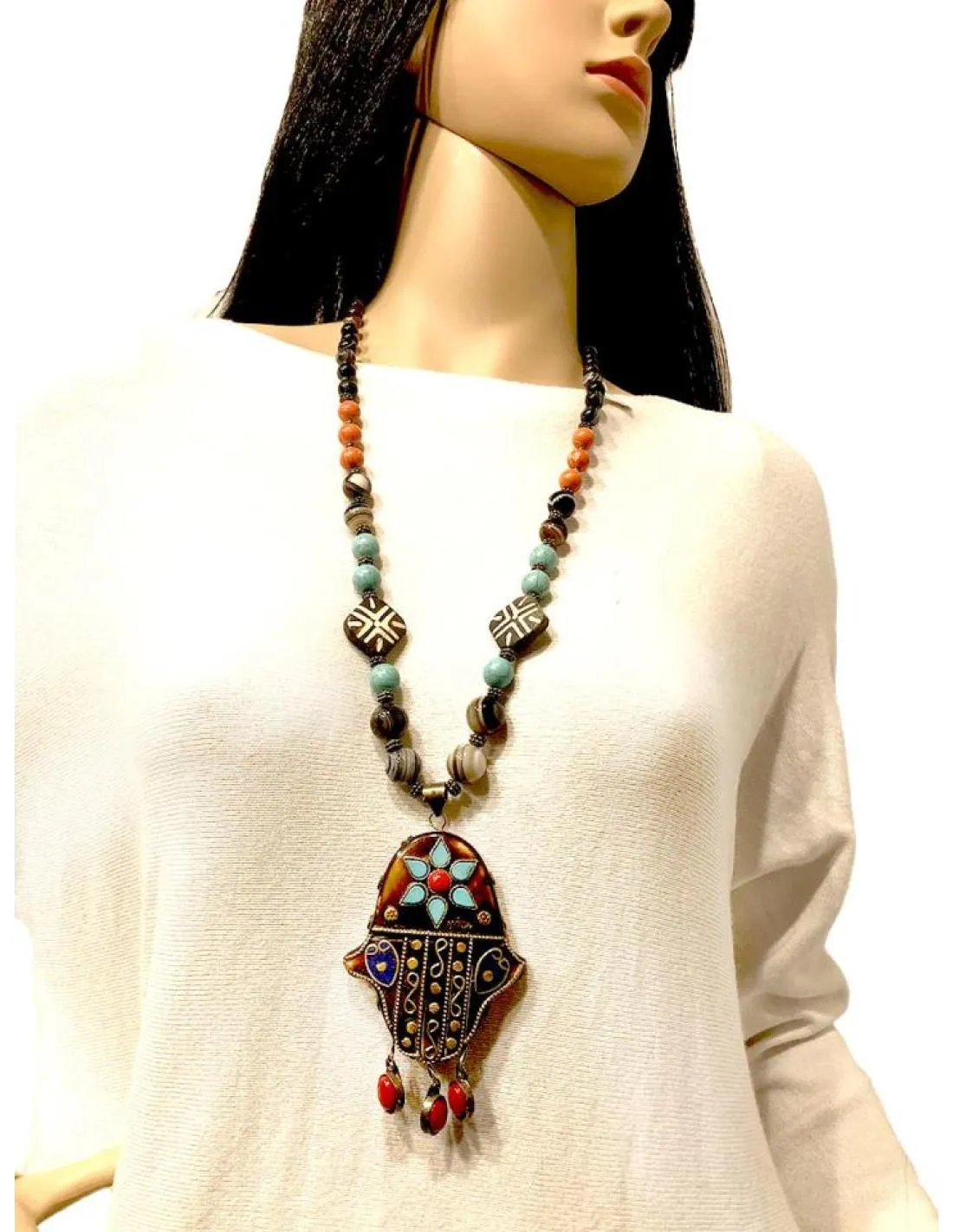 COLLARES LARGOS AFGANOS CON MANO DE FATIMA TRIBAL Y ALMA ORIENTAL