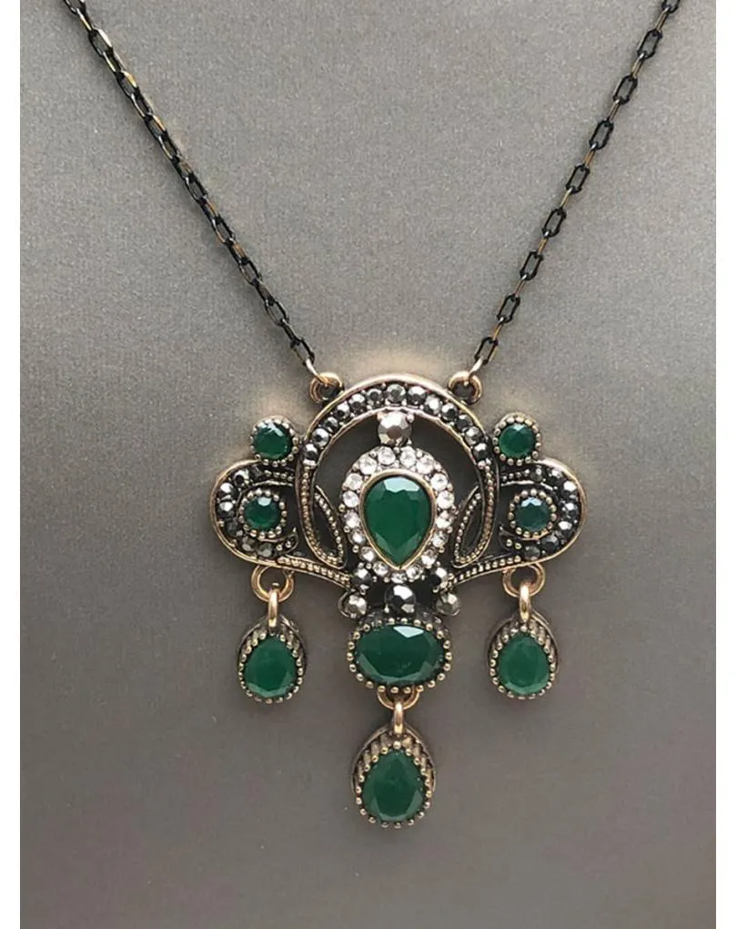 ELEGANTES COLLARES VERDES REPLICA DE JOYAS ANTIGUAS OTOMANAS