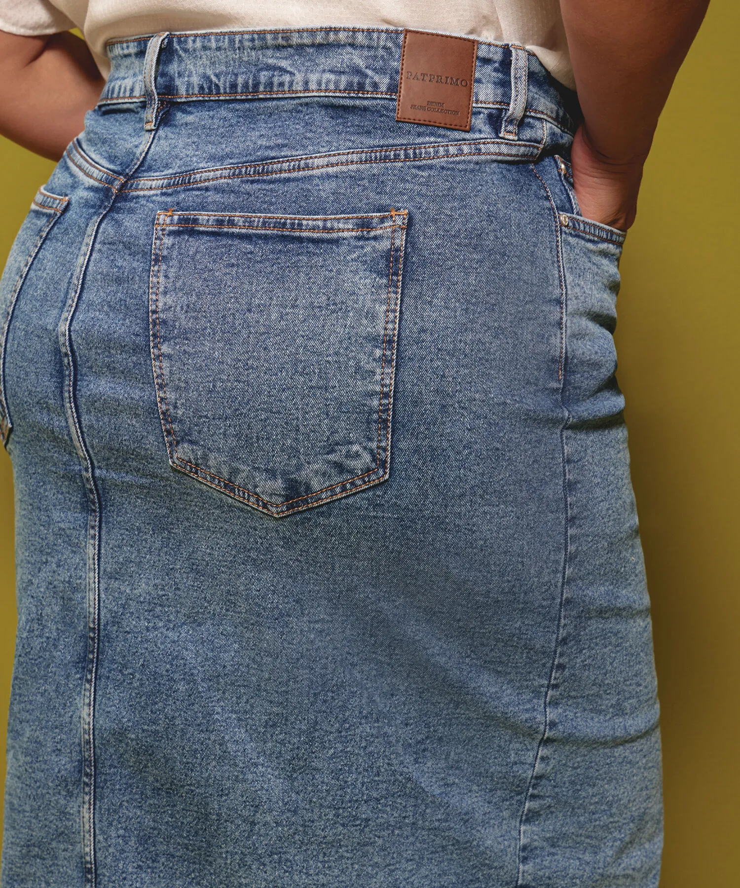 FALDA LARGA EN DENIM