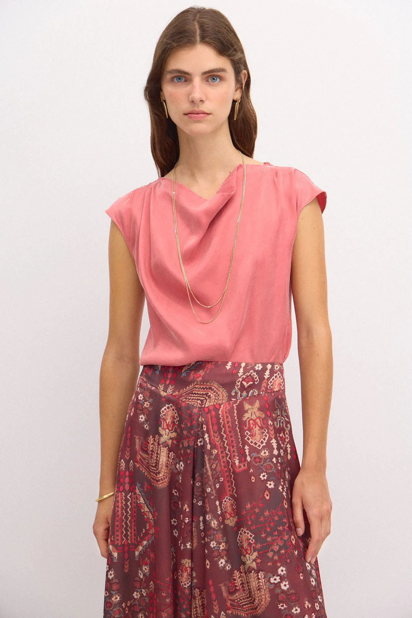 Hoss Intropia Carmen. Top tencel drapeado