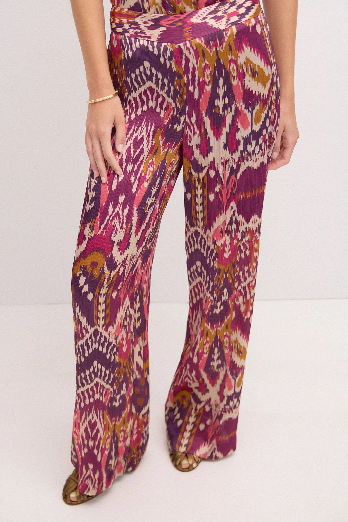 Hoss Intropia Pandra. Pantalón fluido estampado