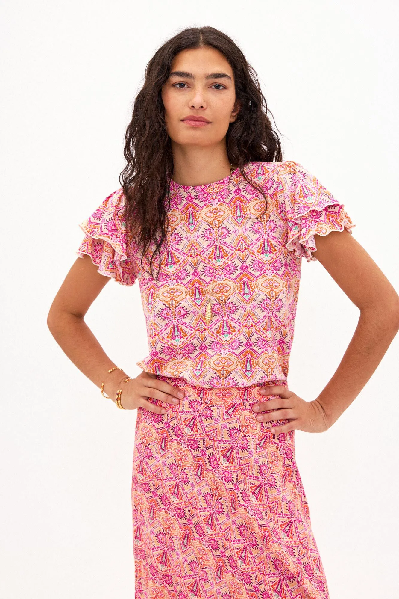 Hoss Intropia Tegan. Camiseta de algodón estampada