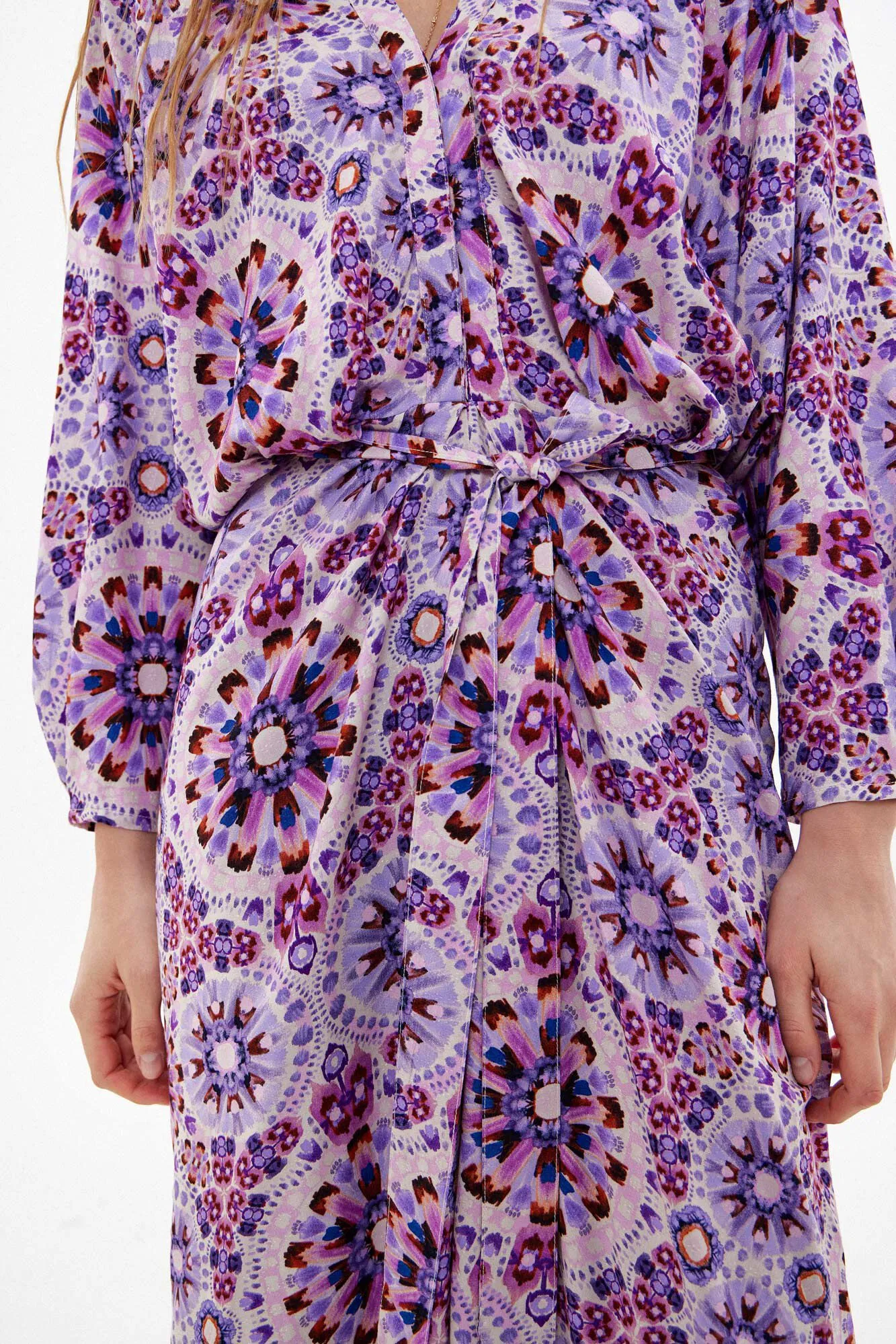 Hoss Intropia Vivian. Vestido midi estampado