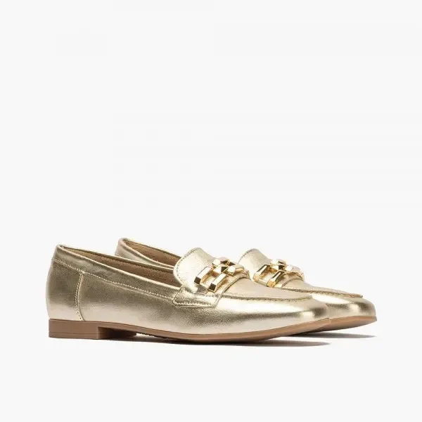 Mocasín de piel con adorno Pitillos 5641