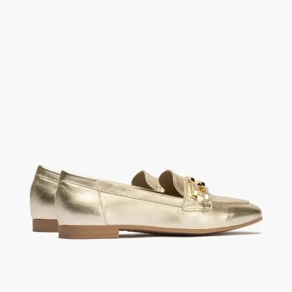 Mocasín de piel con adorno Pitillos 5641