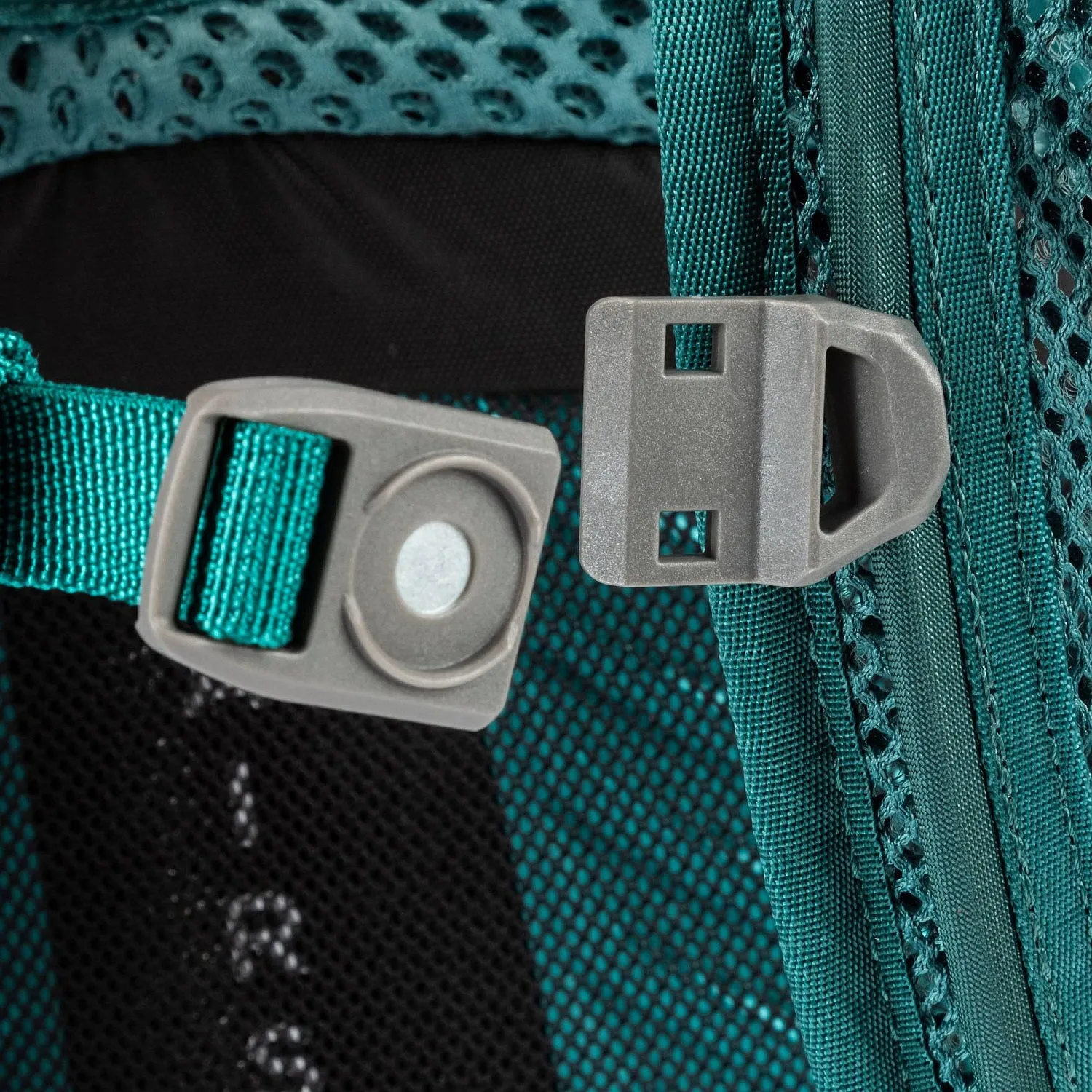 MOCHILA OSPREY SALIDA 8  TEAL GLASS  WOMEN´S