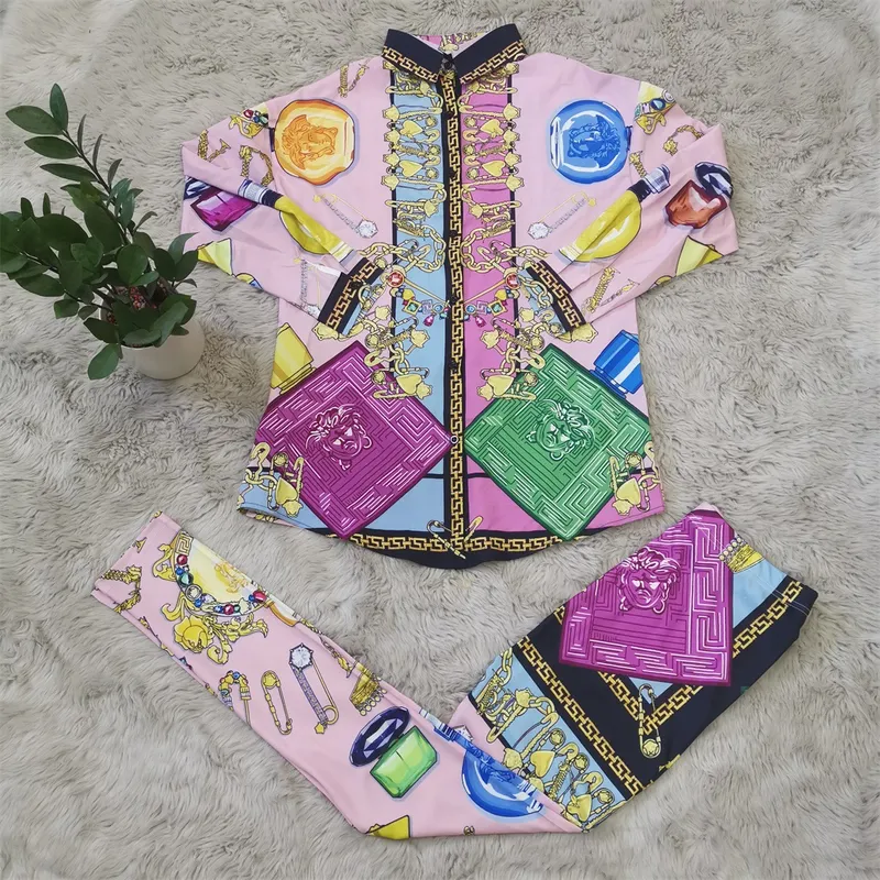 Mujeres imprimen los atuendos de dos piezas Camisa y pantalones casuales Conjuntos de trajes fáciles
