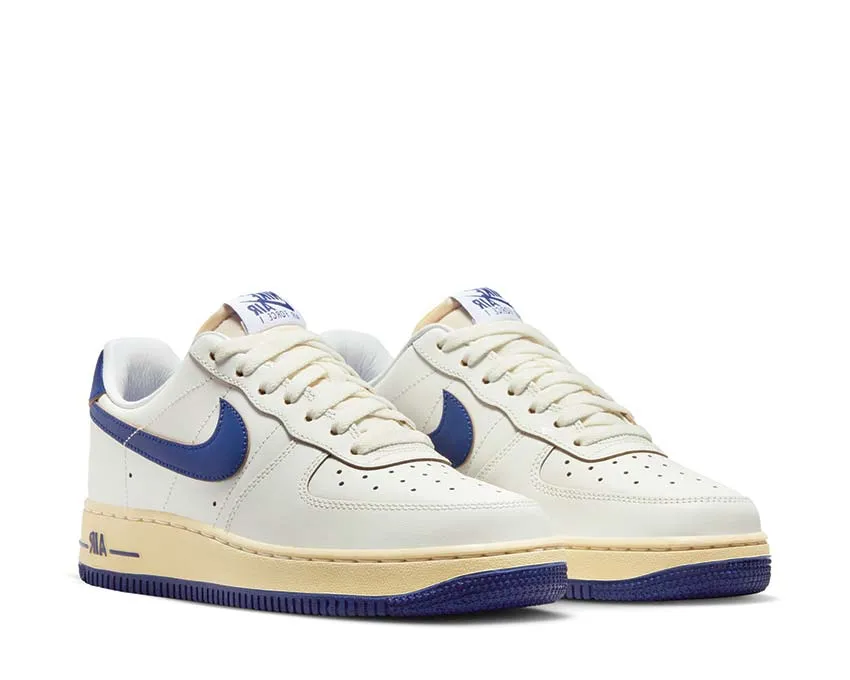 Nike Air Force 1 '07 W