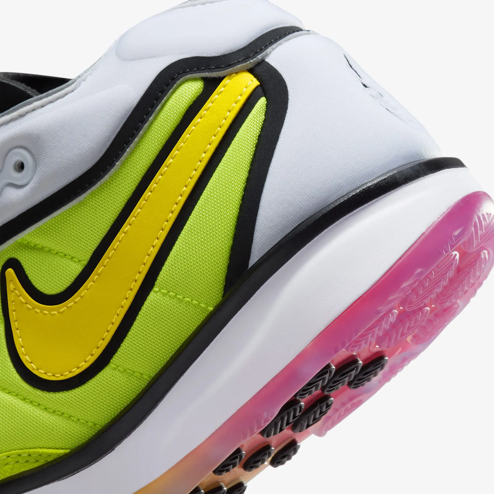 Nike G.T Hustle 2 