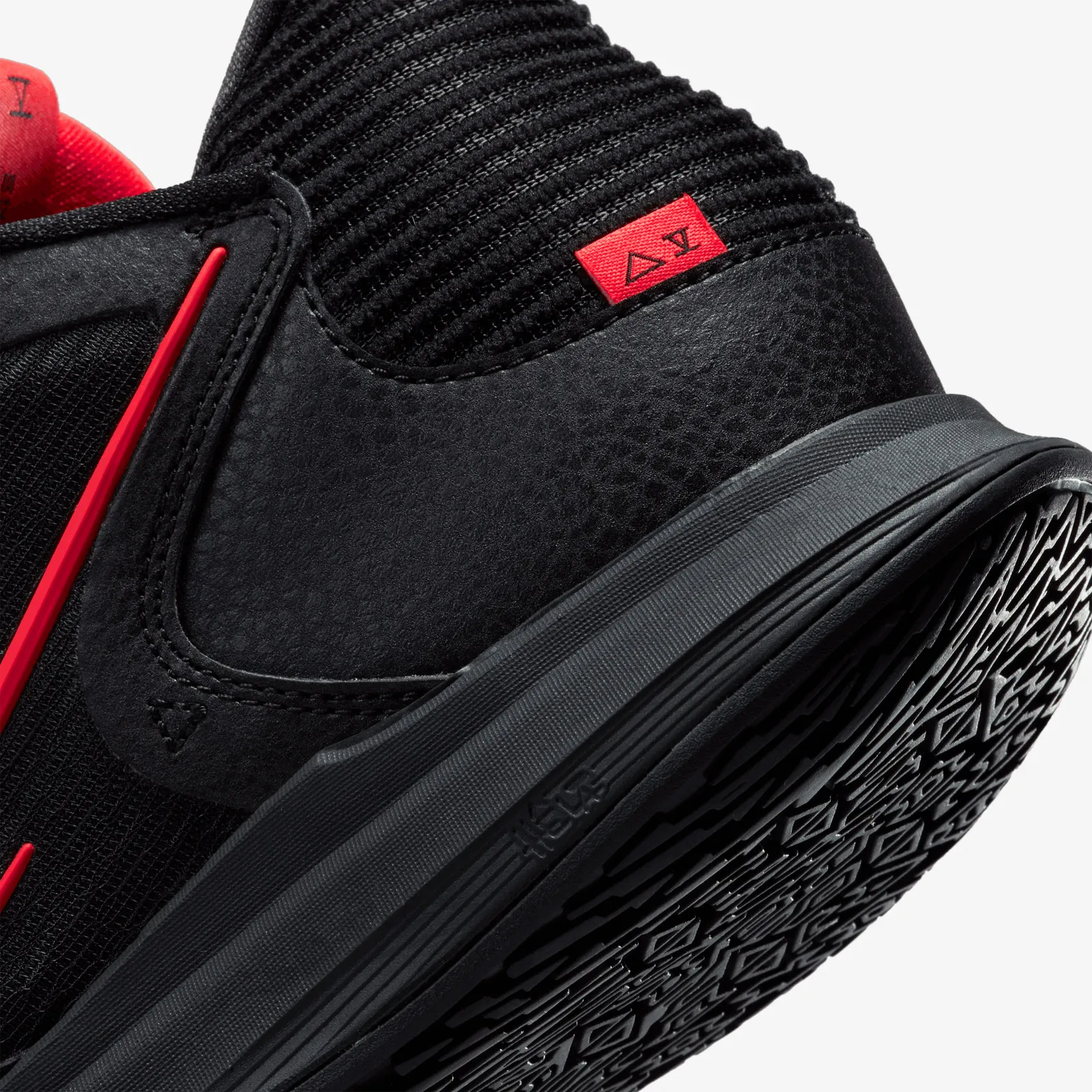 Nike Kyrie Low 5 