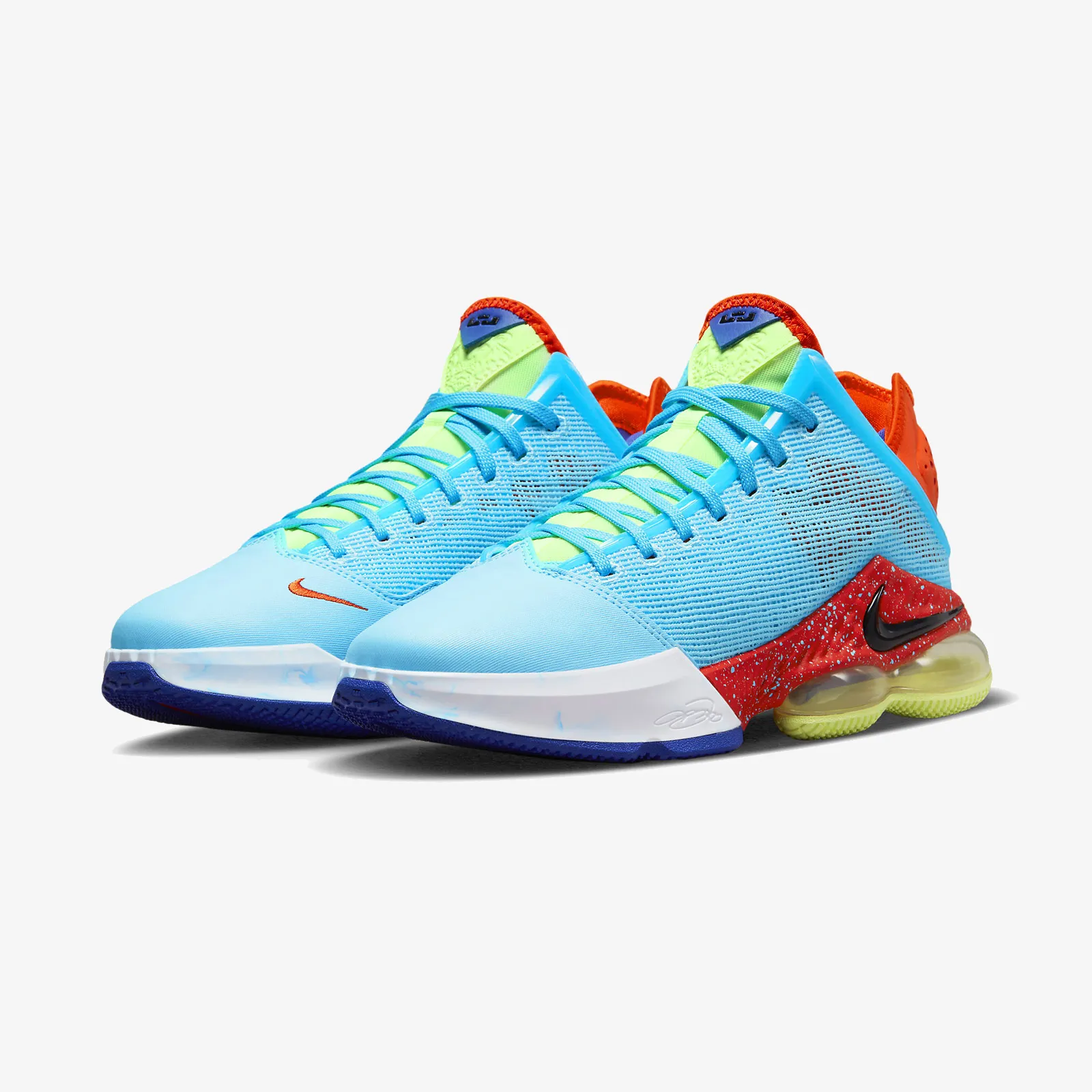 Nike LeBron 19 Low 