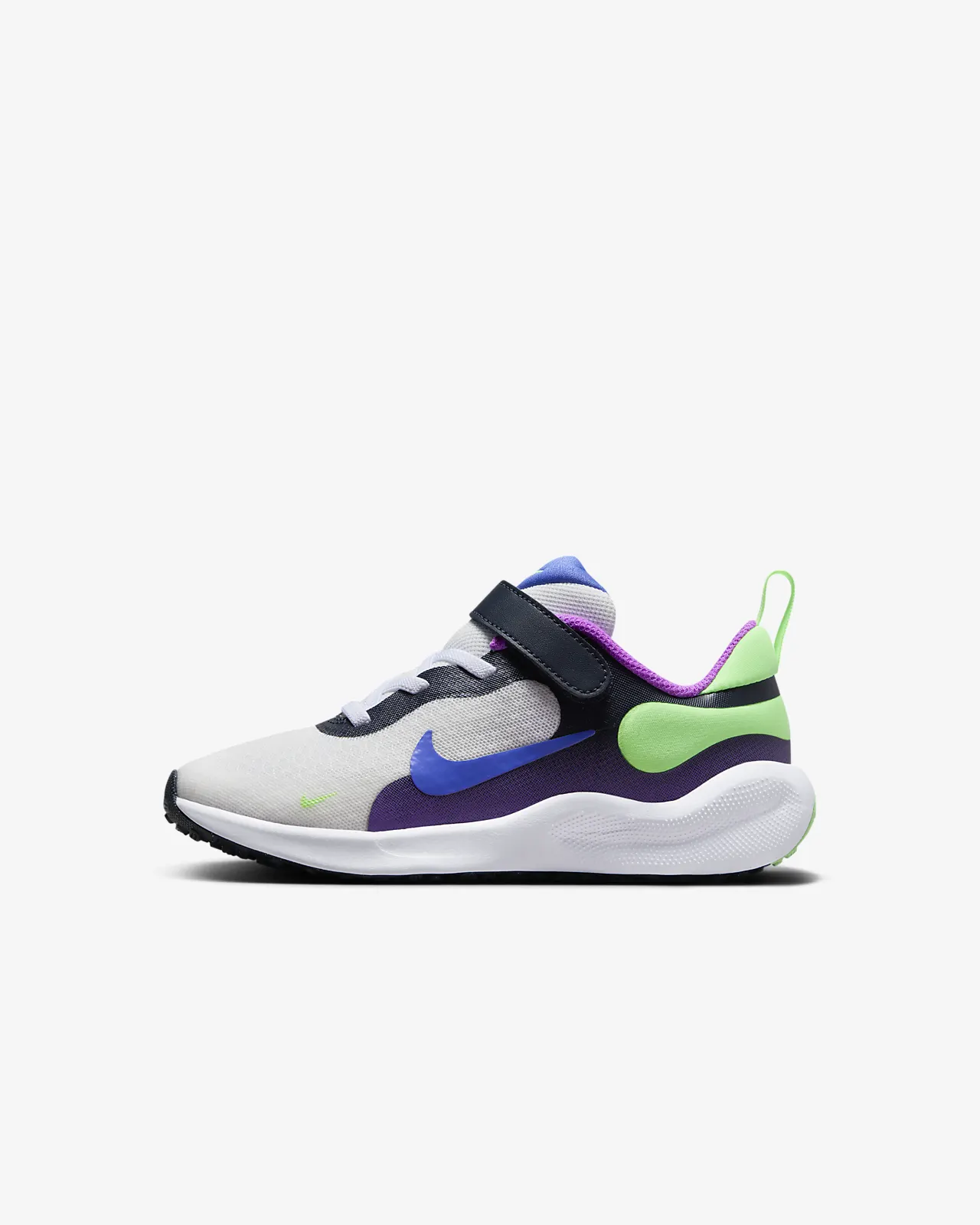 Nike Revolution 7