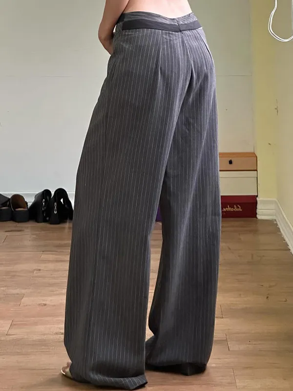Pantalones anchos a rayas