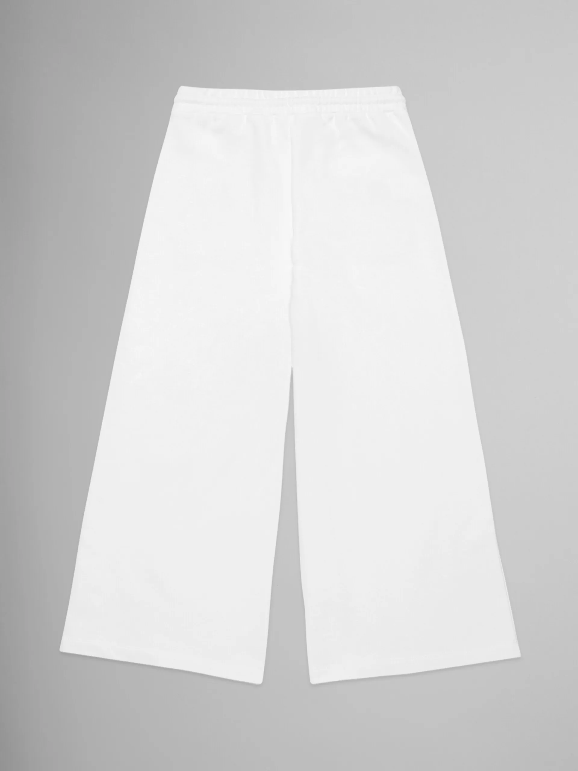 Pantalones anchos blancos de felpa con bolsillos
