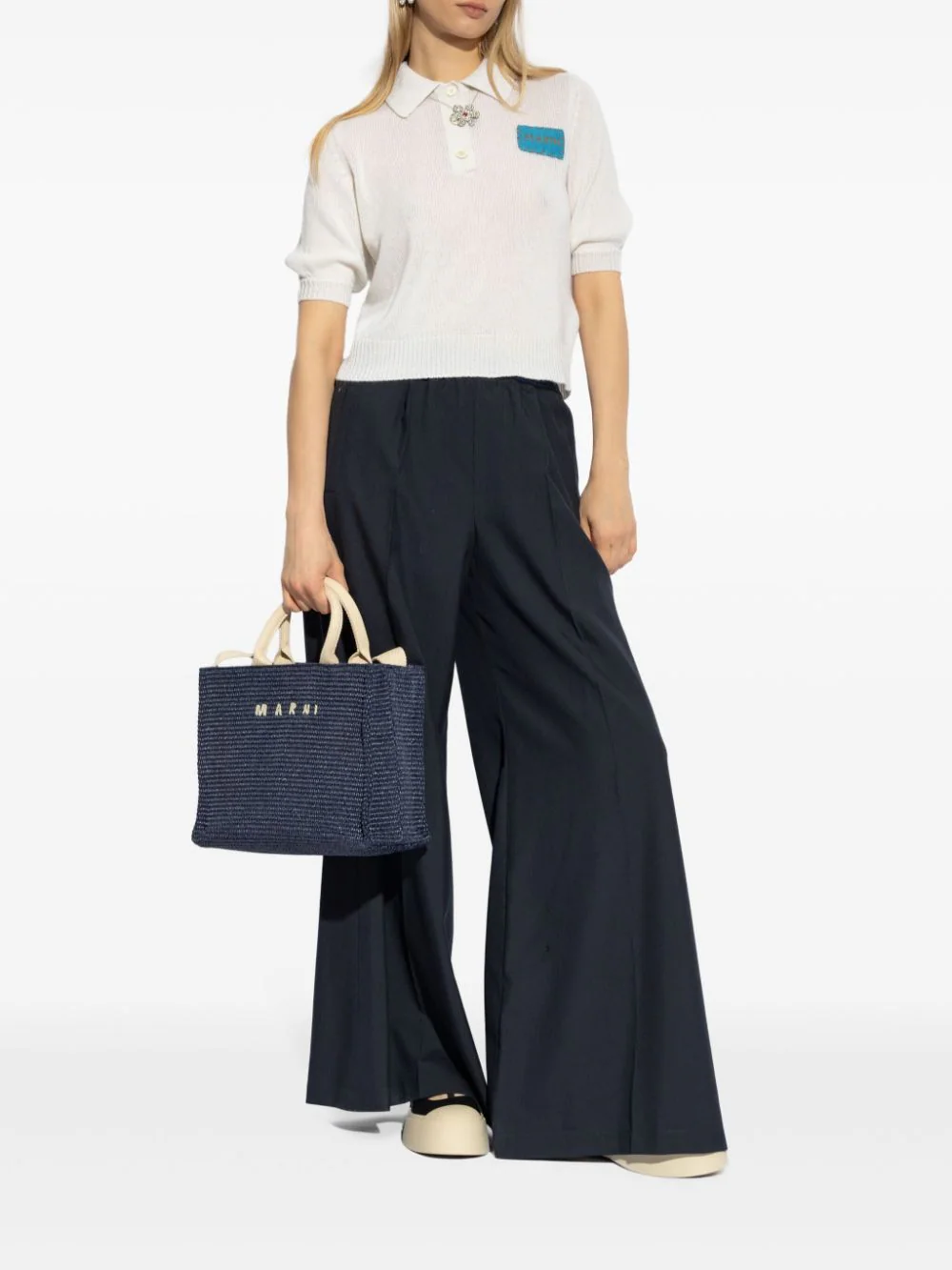 Pantalones anchos con cintura elástica