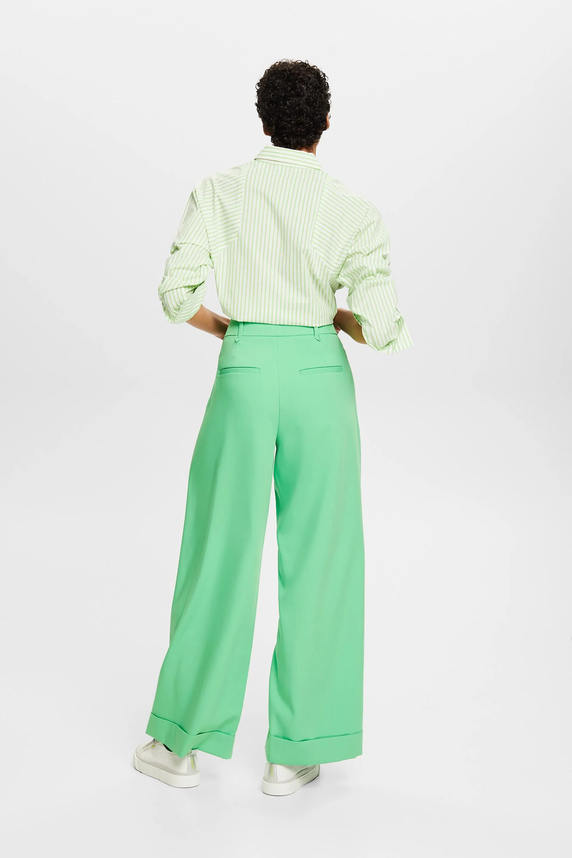 Pantalones anchos de sarga