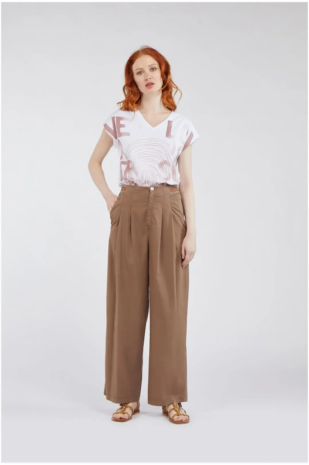 pantalones anchos en tejido técnico