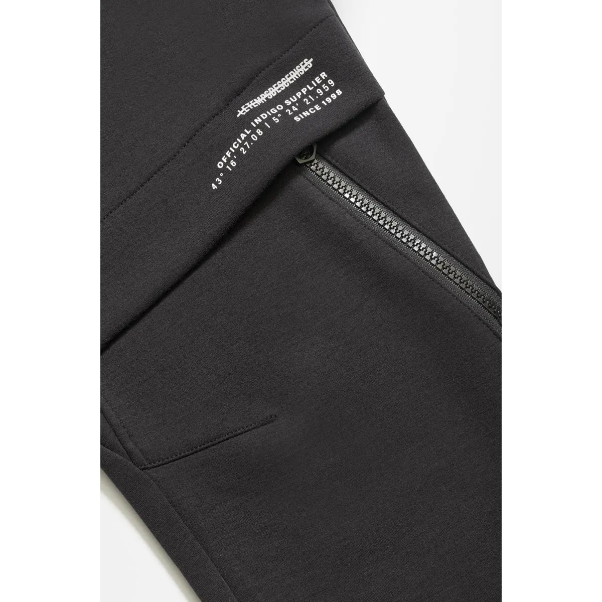 Pantalón jogger AXELBO