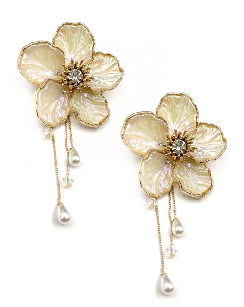PENDIENTES BLANCOS DE FLORES ELEGANTES DE MUJER PARA BODAS