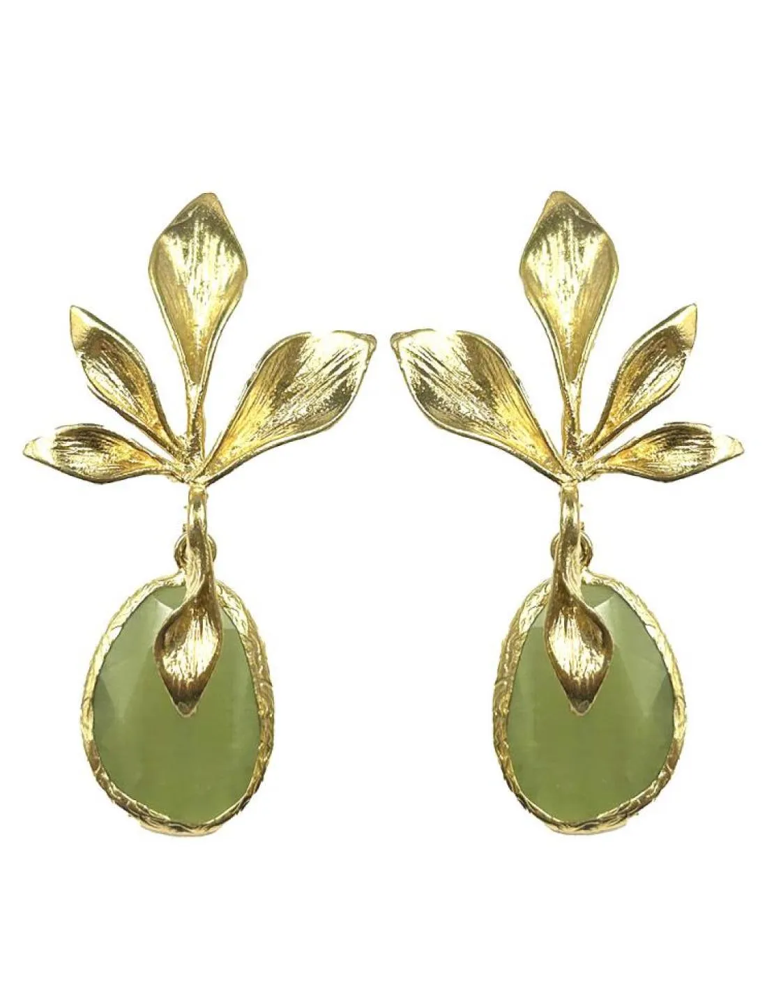 PENDIENTES BODA DE PIEDRAS VERDES OLIVA Y DORADOS MUY ELEGANTES
