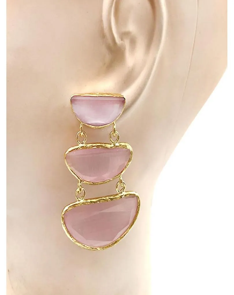 PENDIENTES LARGOS ELEGANTES CON TRIO DE PIEDRAS ROSAS