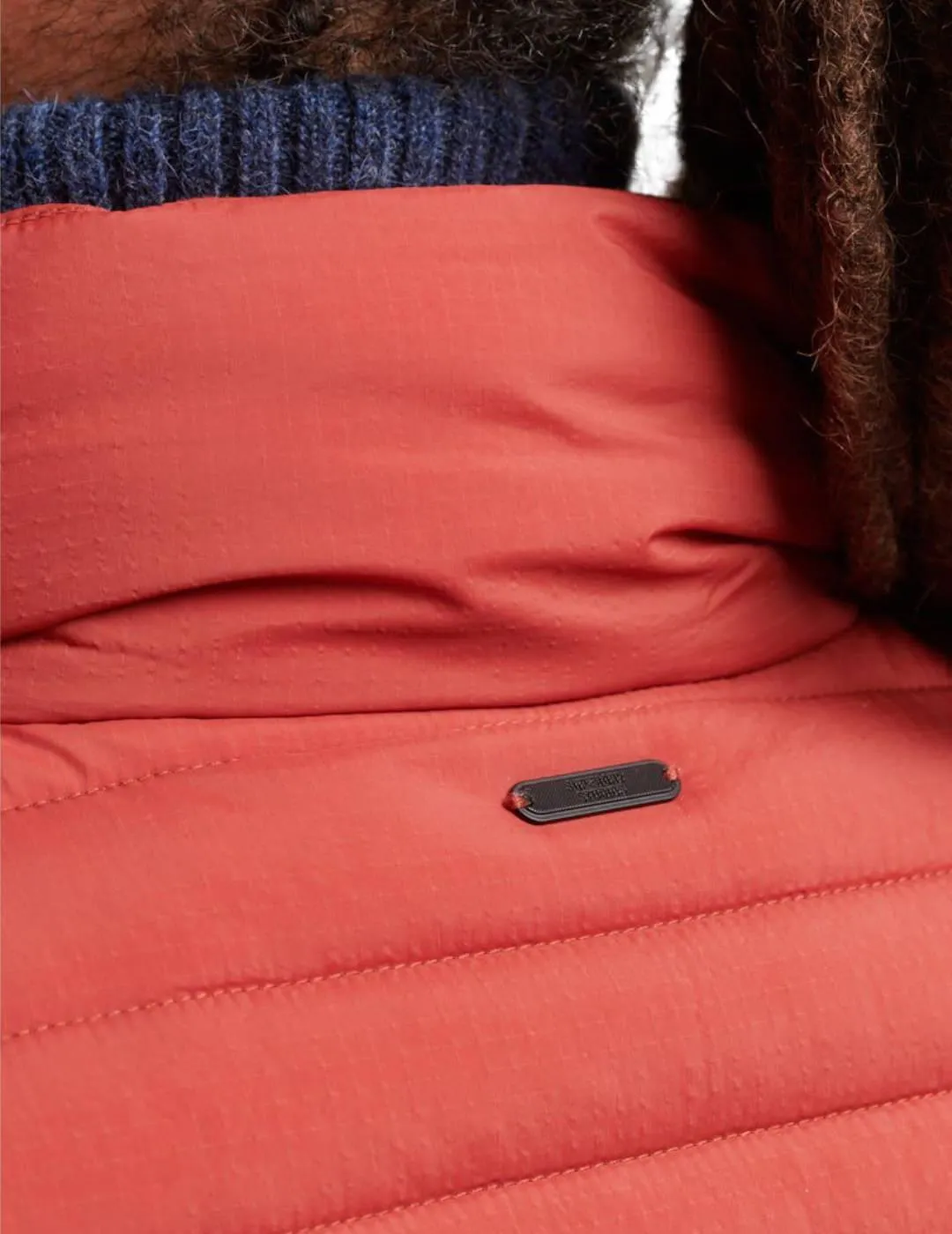 PLUMAS SUPERDRY ACOLCHADO ROJO DE HOMBREB