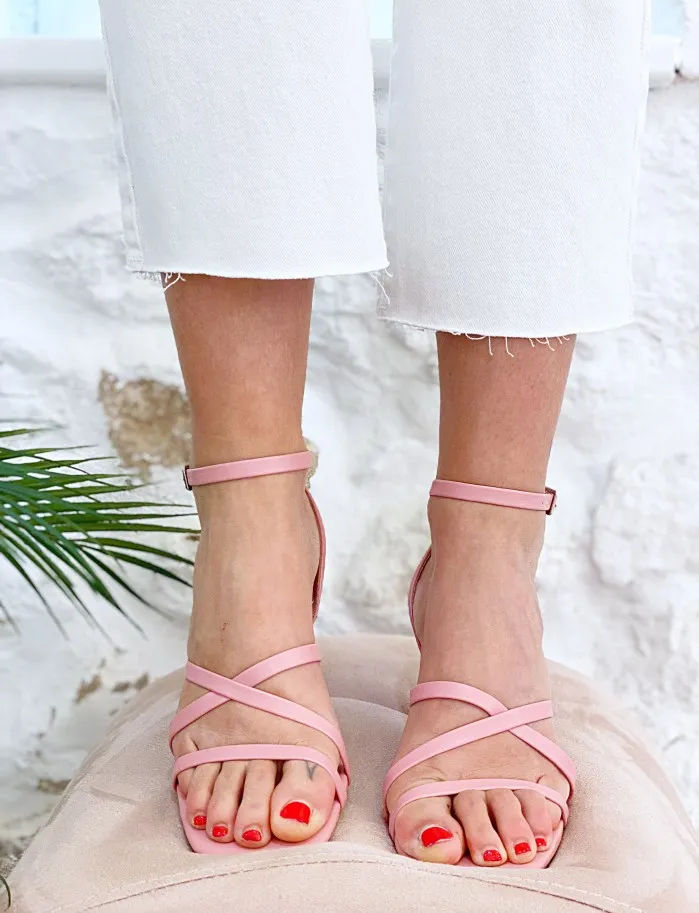 Sandalia tiras rosa barbie