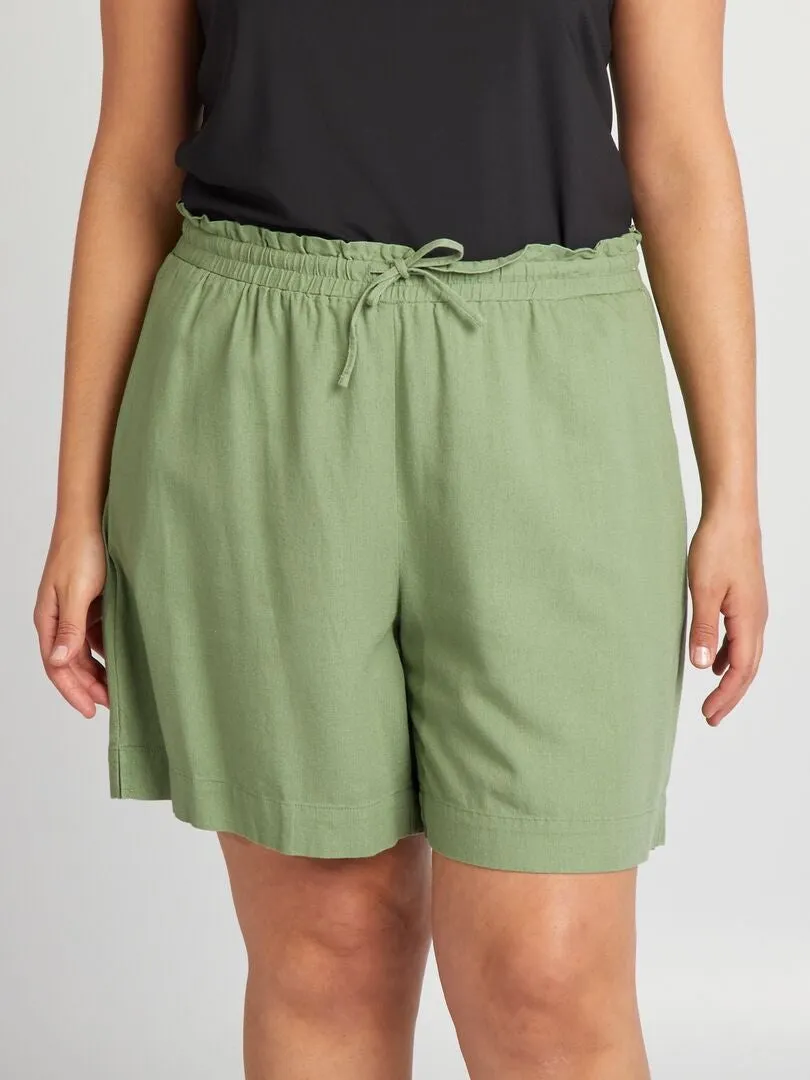 SHORT VAPOROSO DE MEZCLA DE LINO 'VERO MODA CURVE'  VERDE