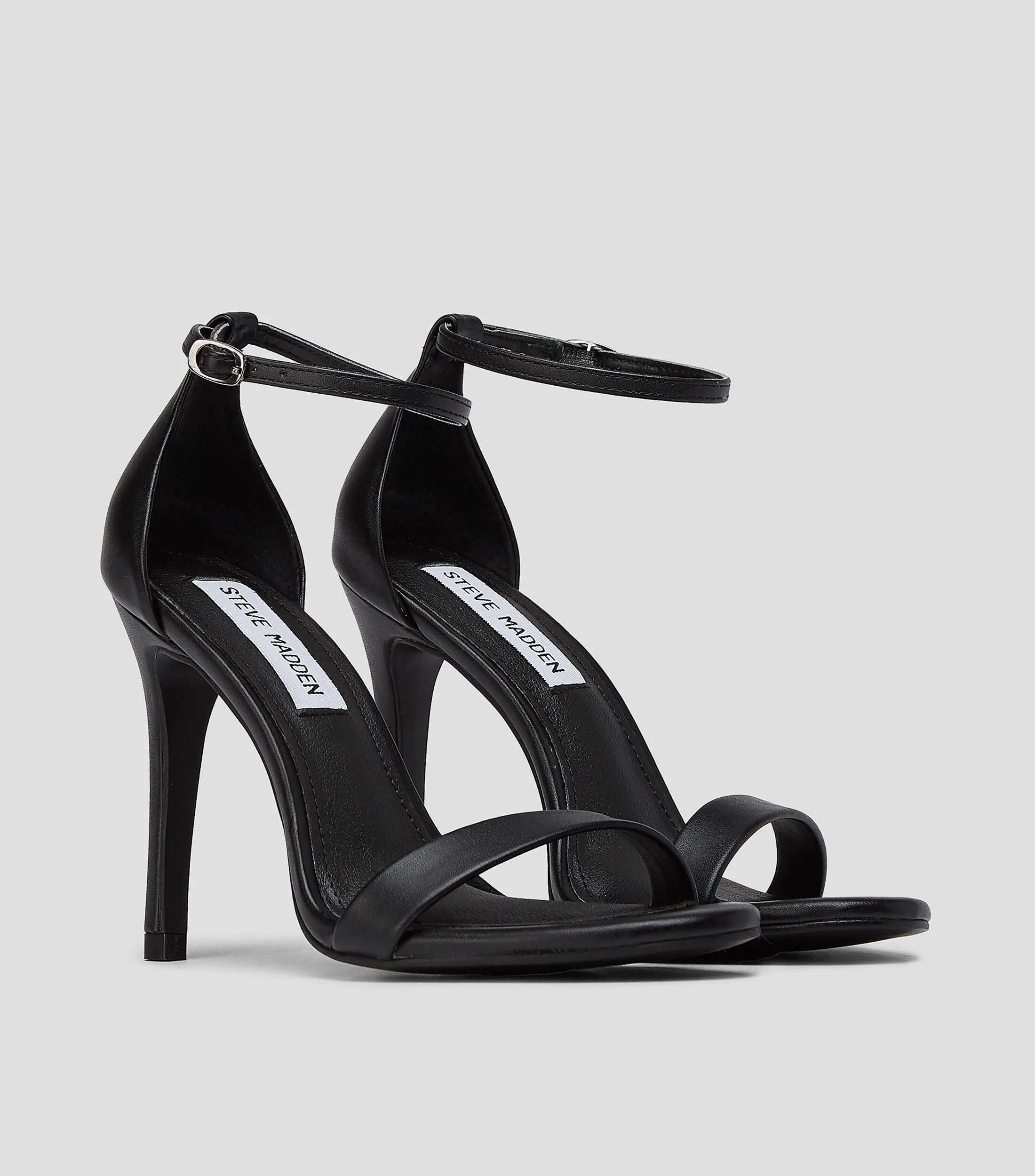 Steve Madden Sandalias negras con tacón alto de aguja Stecy Mujer
