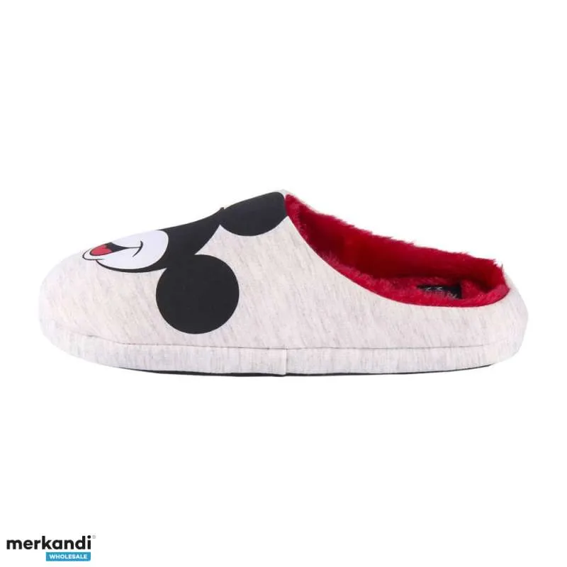 STOCK DE ZAPATILLAS PARA NIñOS Y ADULTOS  MICKEY MOUSE STOCK