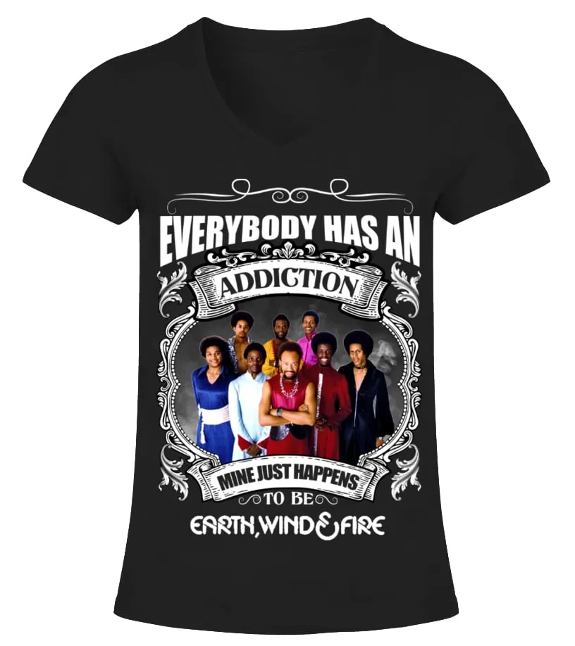TO BE EARTH,WIND &amp; FIRE Camiseta cuello pico Mujer
