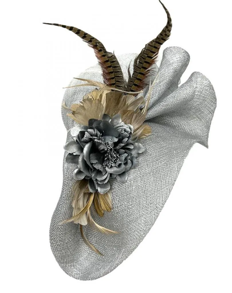 TOCADOS BODA GRISES CON EXQUISITO DISEÑO CON PLUMAS FAISAN