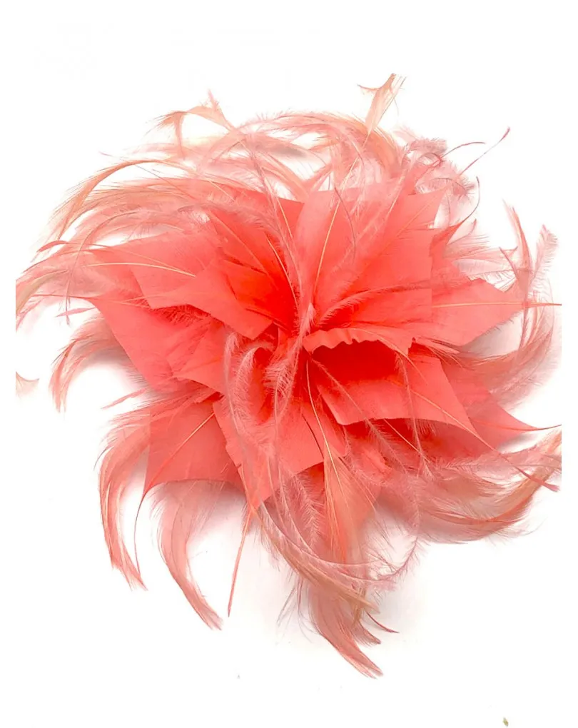 TOCADOS ELEGANTES PARA BODAS EN COLOR CORAL CON FINAS PLUMAS